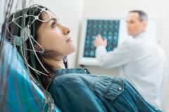 woman getting an EEG
